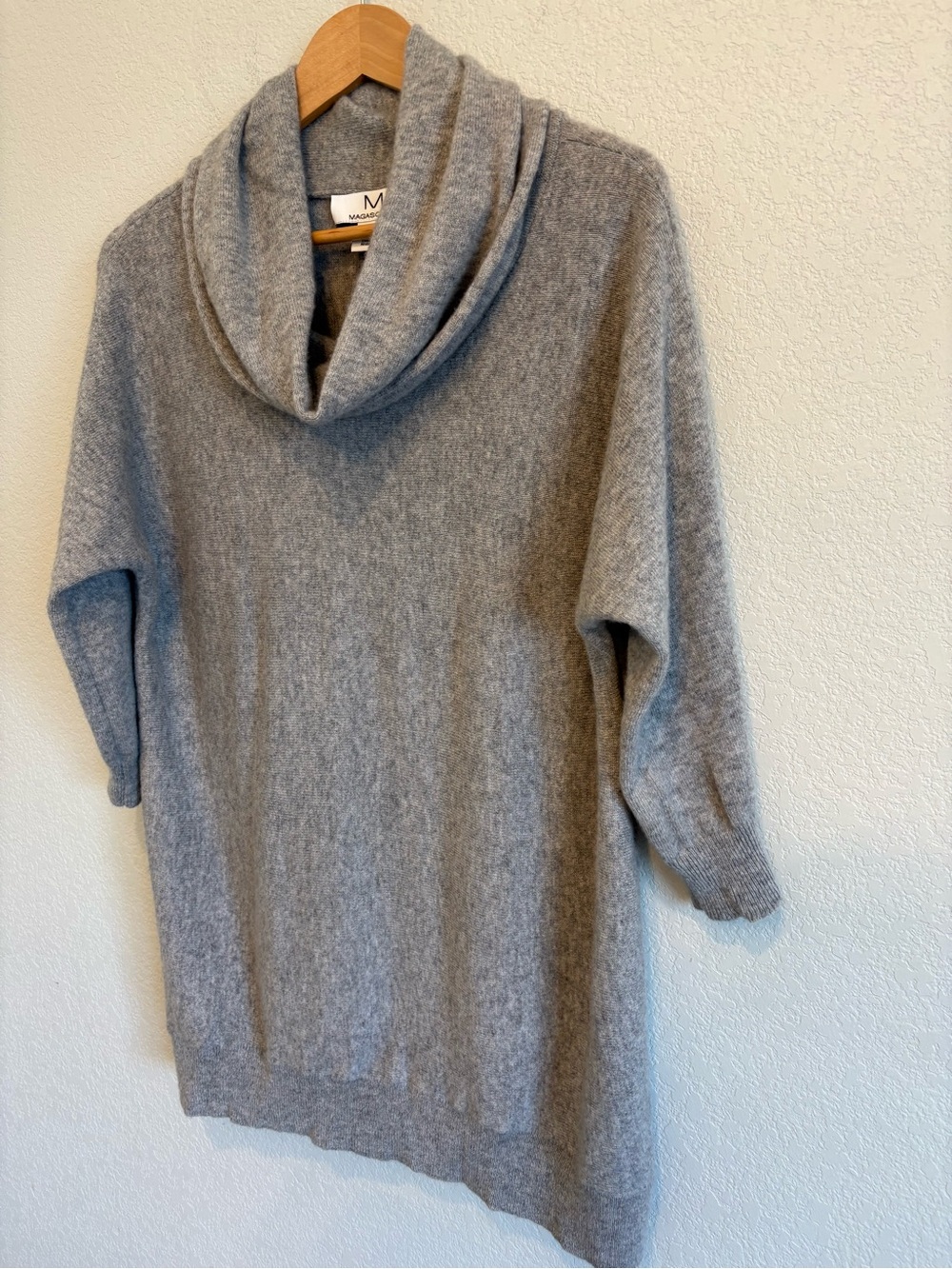 Magaschoni 100% Cashmere Sweater Gray Cowl Neck Tunic Pullover Women’s Large - Picture 3 of 15